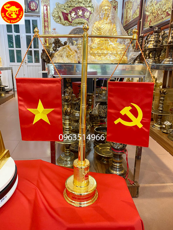 CỘT CỜ THÂN TRÚC ĐẾ TRÒN MẠ VÀNG 24 K