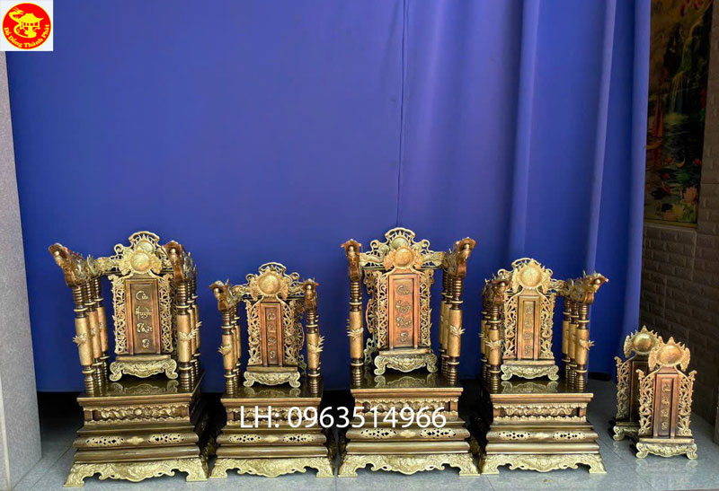 ngai thờ bằng đồng dùng cho ban thờ gia tiên ông bà